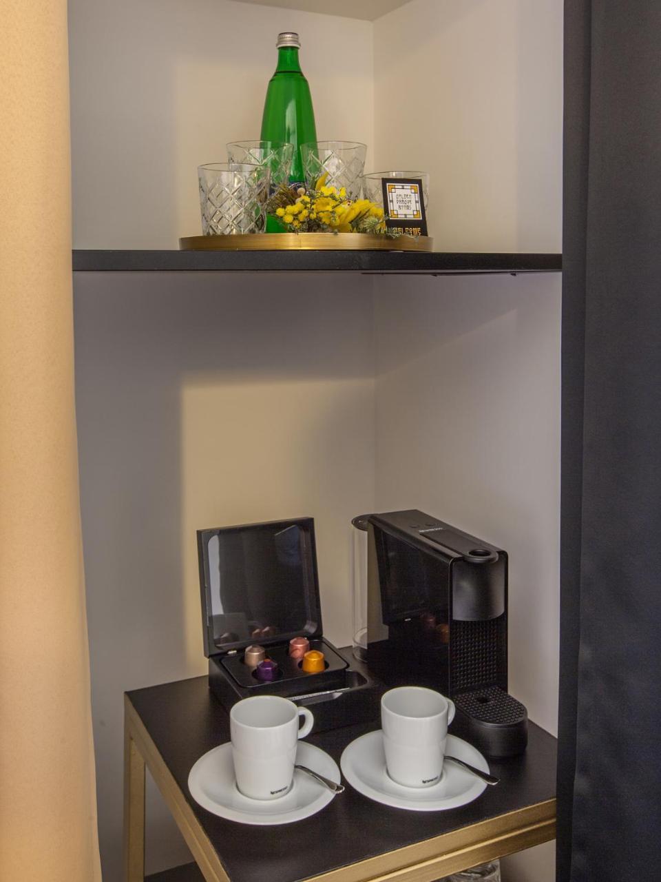 Deluxe Double Room with Balcony,775814296:JPEG