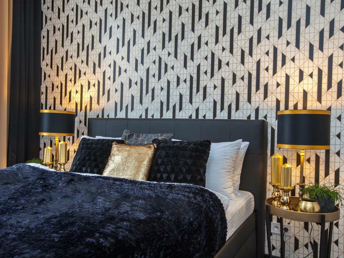 Standard Double Room,805444776:JPEG